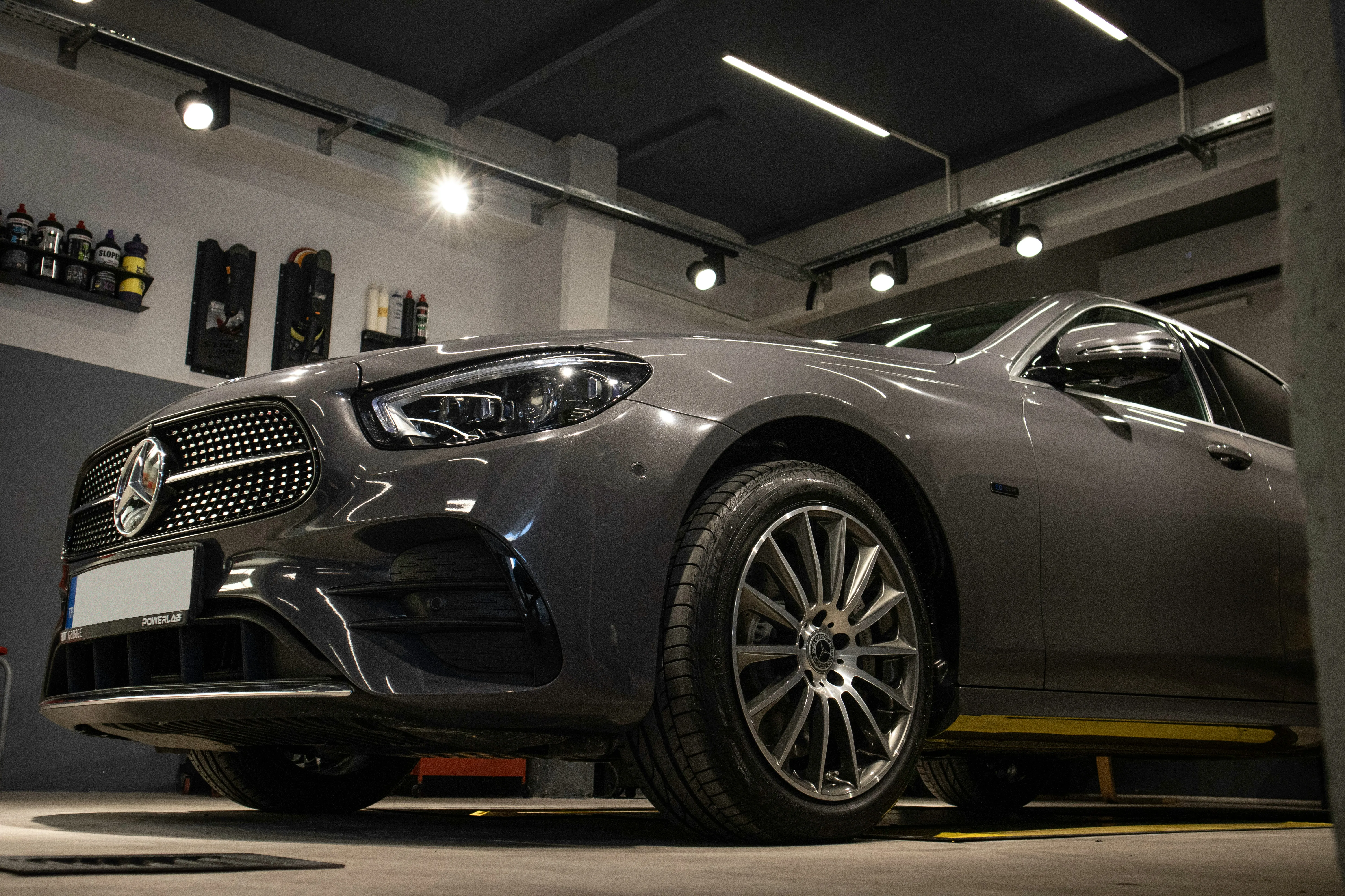 Lavis Detailing Sneek